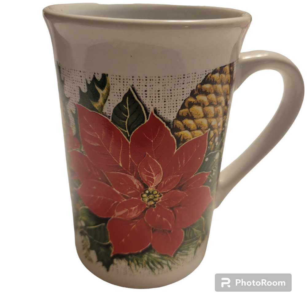 Royal Norfolk Coffee Cup Holiday Christmas‎ Pine Cones and Poinsettia 12 oz